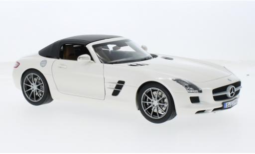 Modellautos Mercedes SLS 1/18 Norev AMG Roadster weiss 1:18 Mercedes SLS 1/18 Norev AMG Roadster weiss 1:18 modellautos