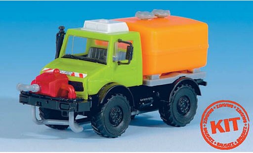 Mercedes Unimog Base 1/87 Kibri mit Gullegr&Atilde;&frac14;niler modellautos