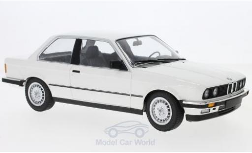 Modellautos Bmw 323 1/18 Minichamps i (E30) weiss 1982 Bmw 323 1/18 Minichamps i (E30) weiss 1982 modellautos