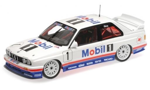 Modellautos Bmw M3 1/18 Minichamps (E30) No.1 M-Team Schnitzer Mobil 1 Macau Guia Race 1992 E.Pirro Bmw M3 1/18 Minichamps (E30) No.1 M-Team Schnitzer Mobil 1 Macau Guia Race 1992 E.Pirro modellautos