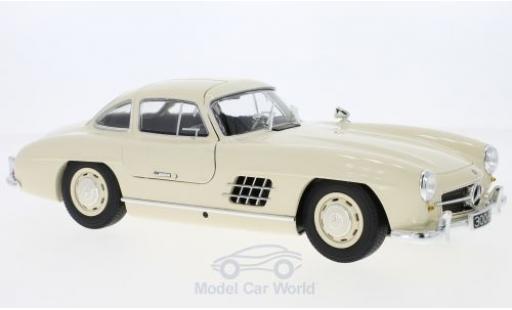 Modellautos Mercedes 300 SL 1/18 Minichamps SL (W198) beige 1955 Mercedes 300 SL 1/18 Minichamps SL (W198) beige 1955 modellautos