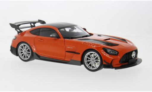 Modellautos Mercedes AMG GT 1/18 Minichamps Black Series orange/carbon 2021 1:18 Mercedes AMG GT 1/18 Minichamps Black Series orange/carbon 2021 1:18 modellautos