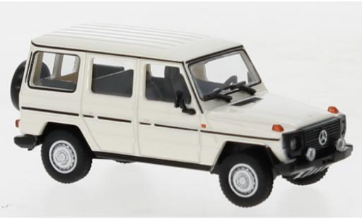 Modellautos Mercedes 240 1/87 Minichamps G (W460) blanche 1979 Mercedes 240 1/87 Minichamps G (W460) blanche 1979 modellautos