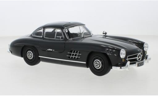 Modellautos Mercedes 300 1/18 Minichamps SL (W198) grau 1955 Mercedes 300 1/18 Minichamps SL (W198) grau 1955 modellautos