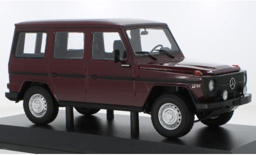 Mercedes Classe G 1/18 Minichamps LWB (W460) rot 1980 modellautos
