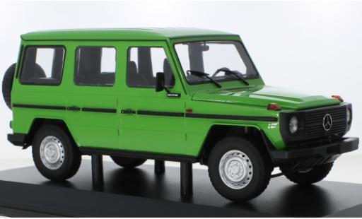 Mercedes Classe G 1/18 Minichamps LWB (W460) grün 1980 modellautos
