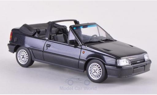Modellautos Opel Kadett 1/43 Minichamps E GSi Cabriolet mettalic grau 1989 Opel Kadett 1/43 Minichamps E GSi Cabriolet mettalic grau 1989 modellautos