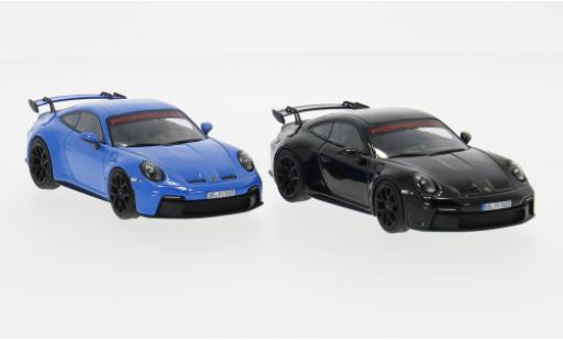 Modellautos Porsche 992 GT3 1/43 Minichamps 2er Set: 911  blau/schwarz Sport Auto Collection 2021 1:43 Porsche 992 GT3 1/43 Minichamps 2er Set: 911  blau/schwarz Sport Auto Collection 2021 1:43 modellautos