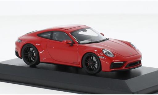 Porsche 992 GTS 1/43 Minichamps 911  Carrera 4 rot 2019 1:43 modellautos