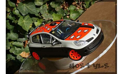 Renault Clio 3 RS 1/18 Solido cup rallye modellautos