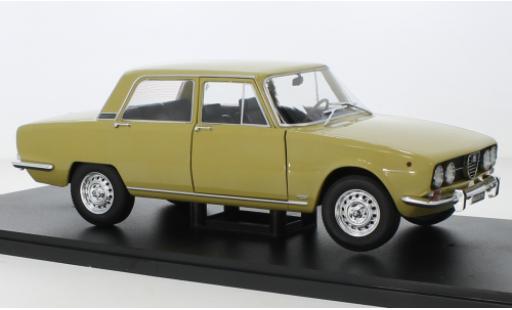 Modellautos Alfa Romeo 2000 1/18 Mitica Berlina gelb 1971 Alfa Romeo 2000 1/18 Mitica Berlina gelb 1971 modellautos