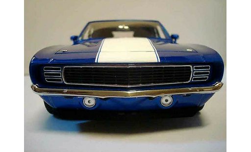 Chevrolet Camaro Z28 1/18 GMP street version modellautos