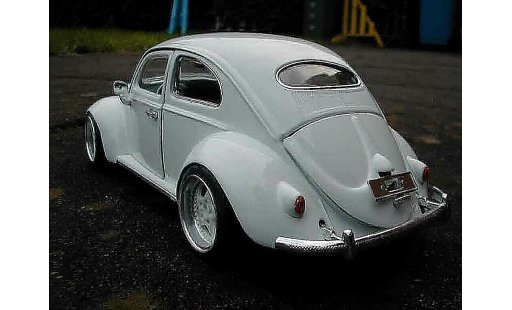Volkswagen Kafer Base 1/18 Burago coccinelle weiss jantes porsche modellautos