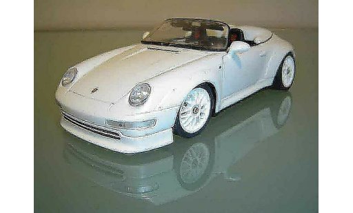 Porsche 911 GT2 1/18 Ut Models speedster modellautos
