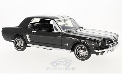 Modellautos Ford Mustang 1/18 Motormax Hardtop schwarz/weiss 1964 Ford Mustang 1/18 Motormax Hardtop schwarz/weiss 1964 modellautos