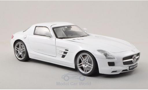 Modellautos Mercedes SLS 1/18 Motormax AMG (C197) weiss Mercedes SLS 1/18 Motormax AMG (C197) weiss modellautos