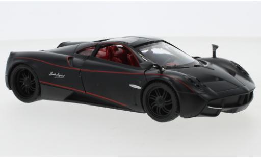 Modellautos Pagani Huayra 1/24 Motormax matt-schwarz/rot Pagani Huayra 1/24 Motormax matt-schwarz/rot modellautos