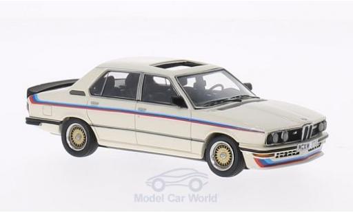 Modellautos Bmw M5 E12 1/43 Neo 35i (E12) weiss/Dekor 1980 Bmw M5 E12 1/43 Neo 35i (E12) weiss/Dekor 1980 modellautos
