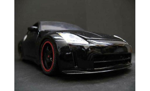Nissan 350Z Base 1/18 Maisto coupe preparation tuning schwarz jantes schwarzs modellautos