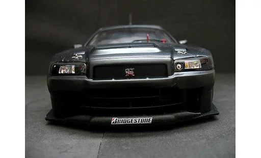 Nissan Skyline R34 1/18 Autoart JGTC test car modellautos
