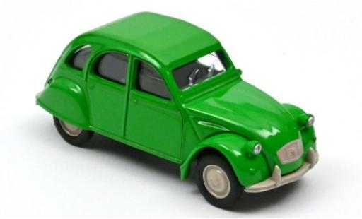 Modellautos Citroen 2CV 1/64 Norev 6 Special grün 1979 Citroen 2CV 1/64 Norev 6 Special grün 1979 modellautos