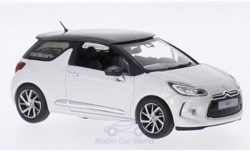 Modellautos DS Automobiles DS3 1/43 Norev Citroen weiss/mettalic grau 2014 DS Automobiles DS3 1/43 Norev Citroen weiss/mettalic grau 2014 modellautos