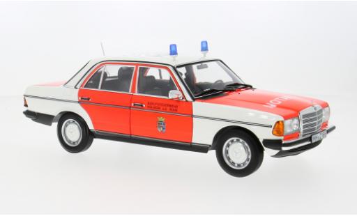 Modellautos Mercedes 200 1/18 Norev (W123) Notarzt 1984 1:18 Mercedes 200 1/18 Norev (W123) Notarzt 1984 1:18 modellautos