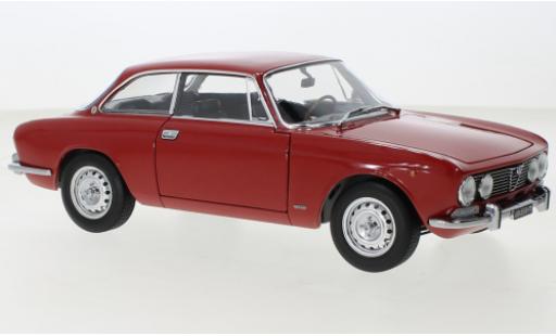 Modellautos Alfa Romeo 2000 1/18 Norev GTV rot 1973 Alfa Romeo 2000 1/18 Norev GTV rot 1973 modellautos