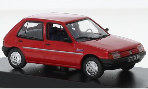 Modellautos Peugeot 205 1/43 Norev Junior rouge 1988 Peugeot 205 1/43 Norev Junior rouge 1988 modellautos