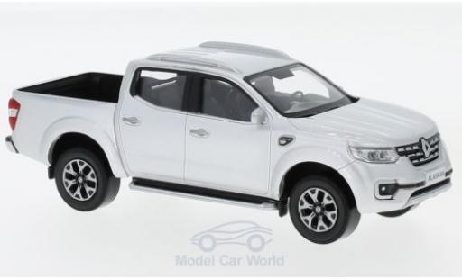 Modellautos Renault Alaskan 1/43 Norev Pick Up silber 2017 Renault Alaskan 1/43 Norev Pick Up silber 2017 modellautos