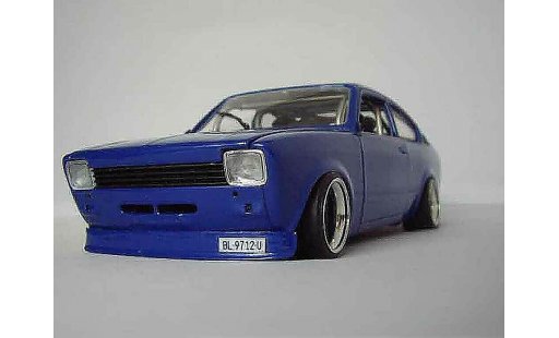Opel Kadett C coupe 1/18 Minichamps sr 1976 blau modellautos