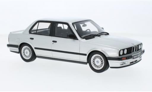 Modellautos Bmw 325 1/18 Ottomobile i (E30) silber 1988 1:18 Bmw 325 1/18 Ottomobile i (E30) silber 1988 1:18 modellautos