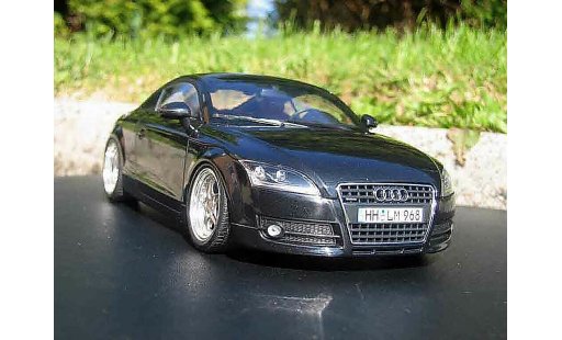 Audi TT rs coupe 1/18 Minichamps quattro 3.2 jantes porsche modellautos