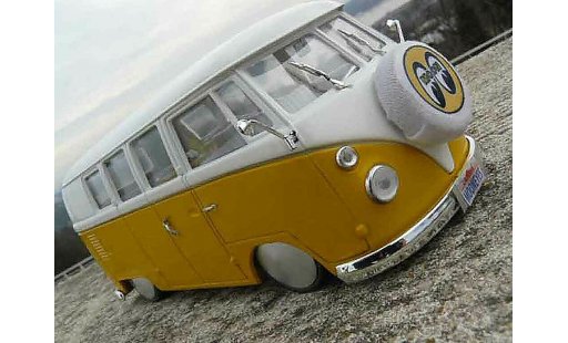 Volkswagen Combi Base 1/18 Solido split moon modellautos