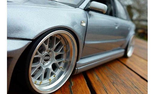 Audi S4 berline 1/18 Ut Models grau jantes BBS 20 pouces modellautos