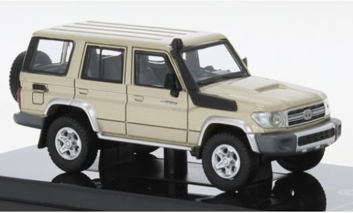 Modellautos Toyota Land Cruiser 1/64 Para64 76 metallise beige 2014 Toyota Land Cruiser 1/64 Para64 76 metallise beige 2014 modellautos