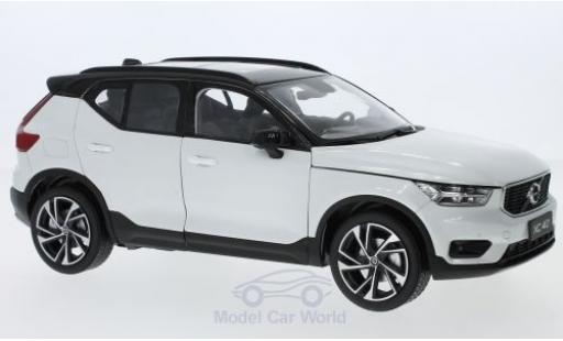 Modellautos Volvo XC 1/18 Paudi 40 weiss 2018 Volvo XC 1/18 Paudi 40 weiss 2018 modellautos