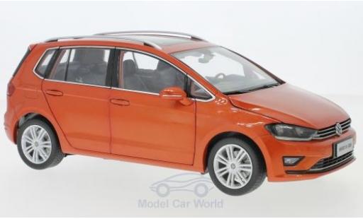 Modellautos Volkswagen Golf 1/18 Paudi Sportsvan mettalic orange 2018 Volkswagen Golf 1/18 Paudi Sportsvan mettalic orange 2018 modellautos