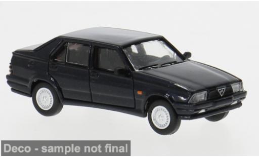 Modellautos Alfa Romeo 75 1/87 PCX87 blau 1988 1:87 Alfa Romeo 75 1/87 PCX87 blau 1988 1:87 modellautos