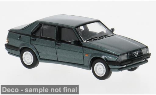 Modellautos Alfa Romeo 75 1/87 PCX87 grün 1988 1:87 Alfa Romeo 75 1/87 PCX87 grün 1988 1:87 modellautos