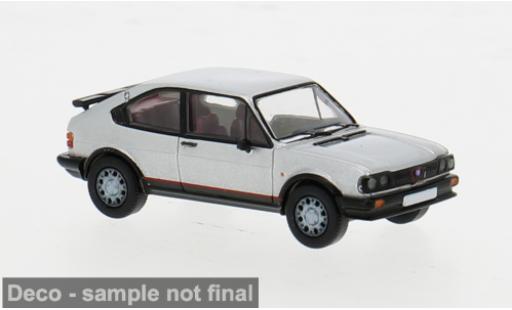 Modellautos Alfa Romeo Alfasud 1/87 PCX87 silber 1980 1:87 Alfa Romeo Alfasud 1/87 PCX87 silber 1980 1:87 modellautos