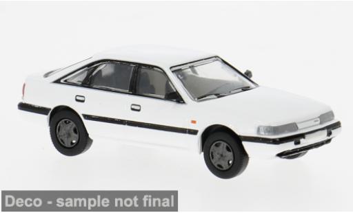 Mazda 6 1/87 PCX87 2 weiss 1987 1:87 modellautos
