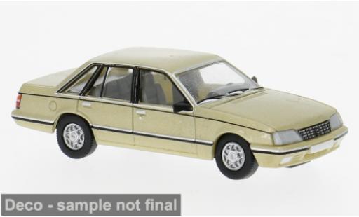 Modellautos Opel Senator 1/87 PCX87 A2 beige 1982 1:87 Opel Senator 1/87 PCX87 A2 beige 1982 1:87 modellautos
