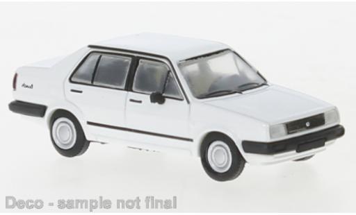 Modellautos Volkswagen Jetta 1/87 PCX87 II weiss 1984 Volkswagen Jetta 1/87 PCX87 II weiss 1984 modellautos
