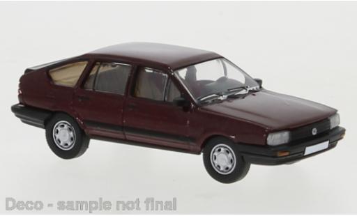 Volkswagen Passat 1/87 PCX87 B2 rouge foncé 1985 modellautos