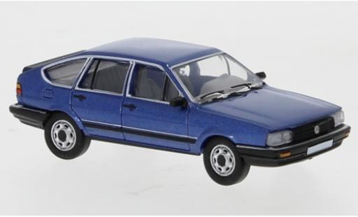 Modellautos Volkswagen Passat 1/87 PCX87 B2 mettalic blau 1985 Volkswagen Passat 1/87 PCX87 B2 mettalic blau 1985 modellautos