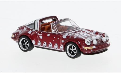 Modellautos Porsche 911 1/64 Pop Race Targa metallise rouge foncé Christmas Edition 2023 Porsche 911 1/64 Pop Race Targa metallise rouge foncé Christmas Edition 2023 modellautos