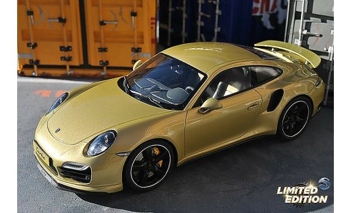 Porsche 911 Turbo 1/18 GT Spirit Exclusive champagne modellautos