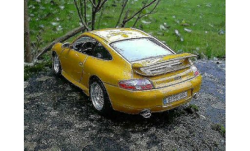 Porsche 911 GT3 1/18 Burago 99 gelb modellautos