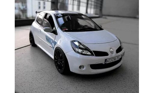 Renault Clio 3 RS 1/18 Solido f1 team blanc glacier modellautos